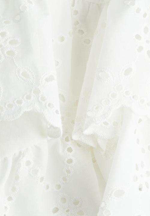 H&M - Broderie anglaise cotton skirt - white