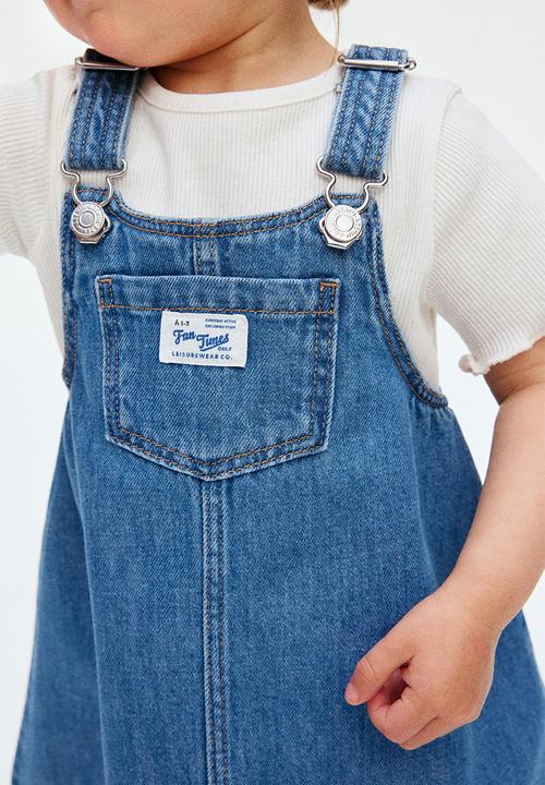H&M - 2-Piece dungaree dress and top set - denim blue/white
