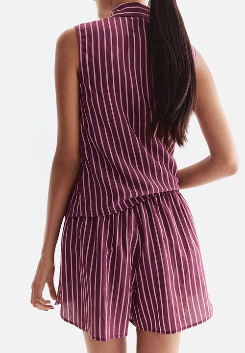 H&M - Drawstring shorts - dark purple/striped