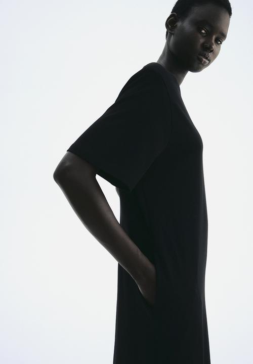 H&M - Shoulder-pad T-shirt dress - black
