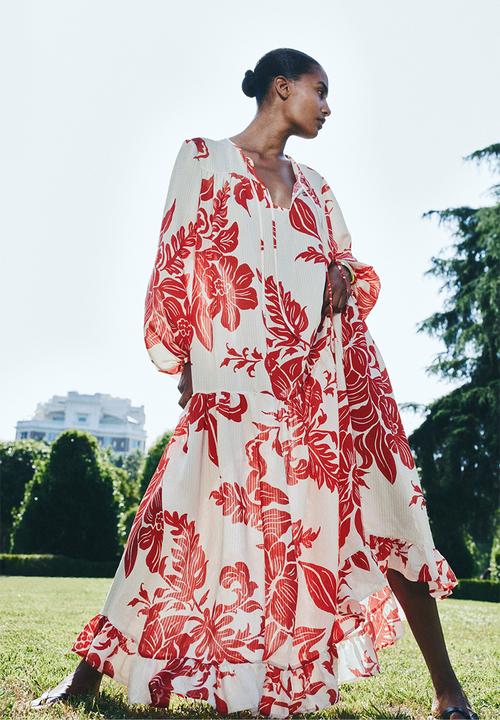 H&M - Voluminous dress - white & red floral