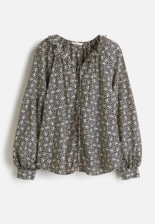 H&M - Frill-collar blouse - cream & dark grey patterned