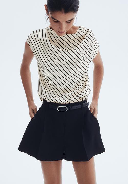 H&M - Cap-sleeved satin blouse - cream striped