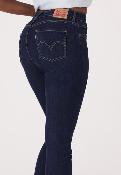 Levi’s® - Curvy Hirise Superskinny - Outside The Screen