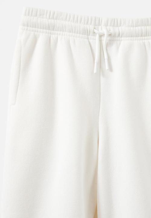 Cotton On - Sammy relaxed trackpant - vanilla