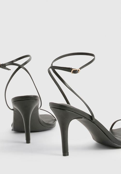 boohoo - Wide fit barely there low stiletto heels - black