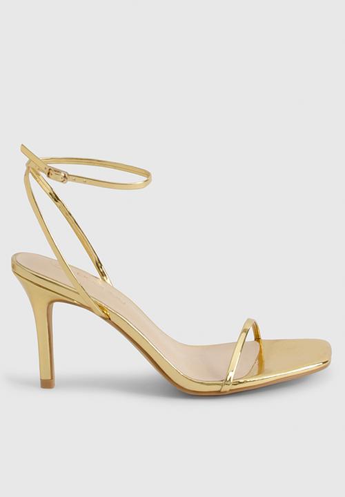 boohoo - Wide fit metallic barely there low stiletto heels - gold