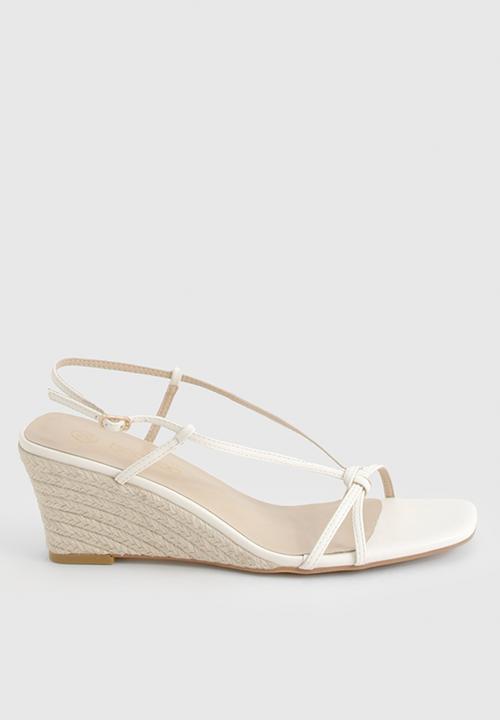 boohoo - Strappy barely there wedges - white