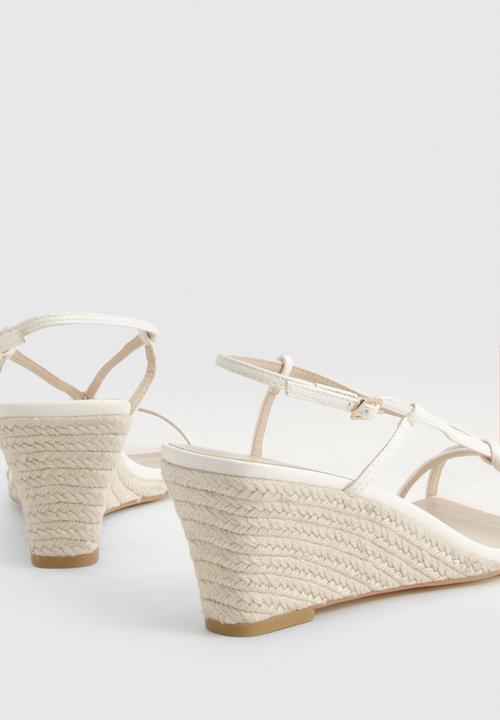 boohoo - Strappy barely there wedges - white