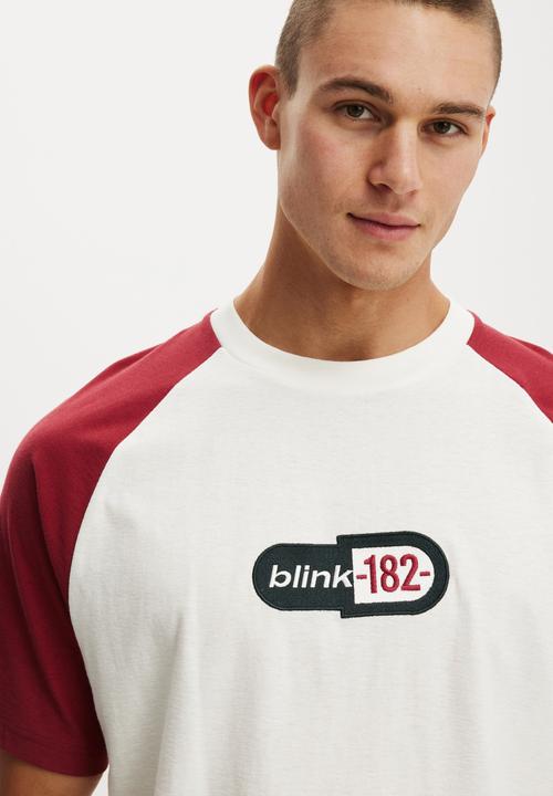 Cotton On - Cropped Fit Music T-shirt - Lcn Bra Vintage White/Blink 182