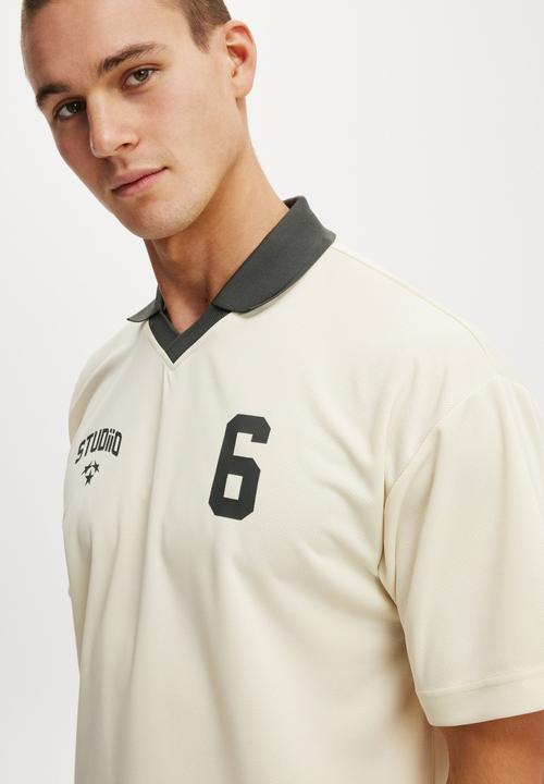 Cotton On - Cropped Sports Jersey - Creampuff/Studiio Star