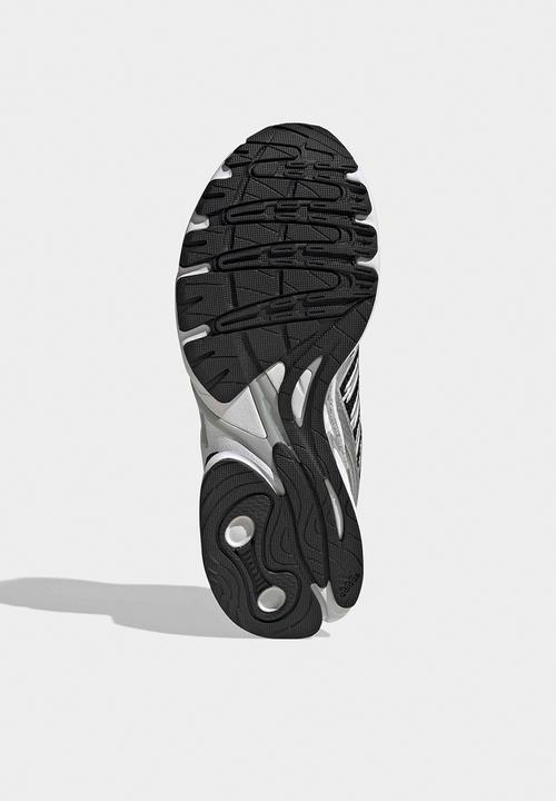 adidas Originals - ADISTAR CONTROL 3