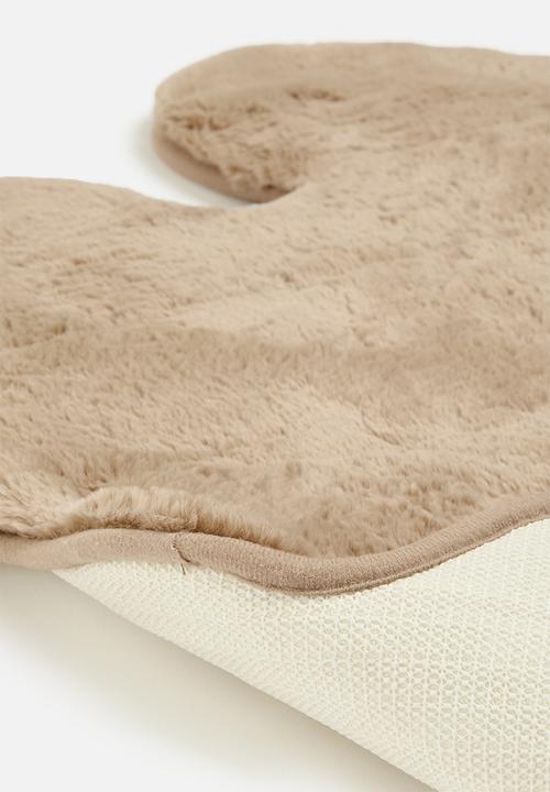 H&S - Bear rug - Light Brown