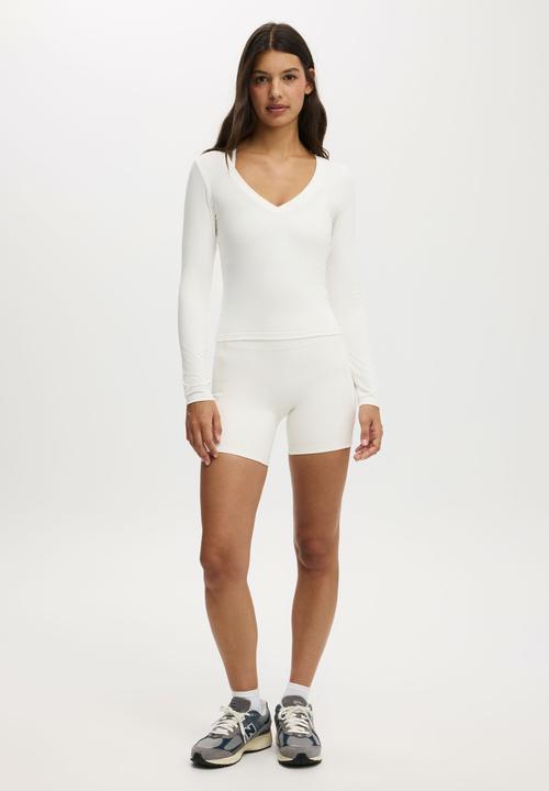 Cotton On - Ultra Soft Plunge Front Long Sleeve - Coconut Milk