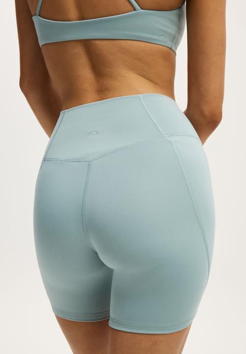 Cotton On - Ultra Soft Side Pocket Bike Short - Teal Mist