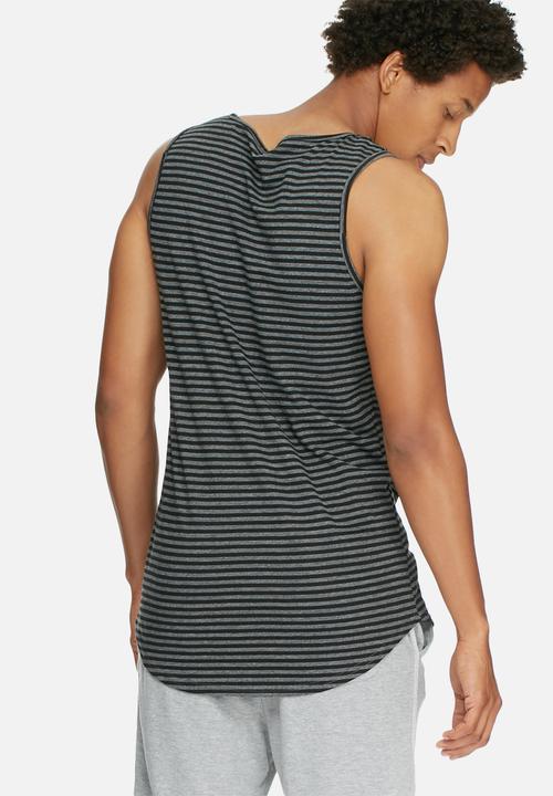 basicthread - Curved long tank