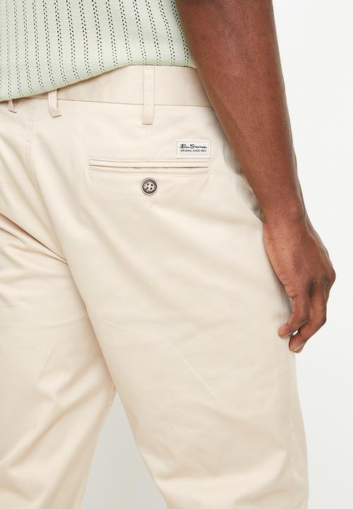 Ben Sherman - Essential ben sherman chino pant - sandstone