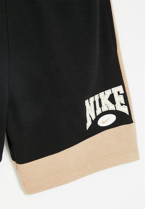 Nike - Nike game day essentials french terry shorts - black