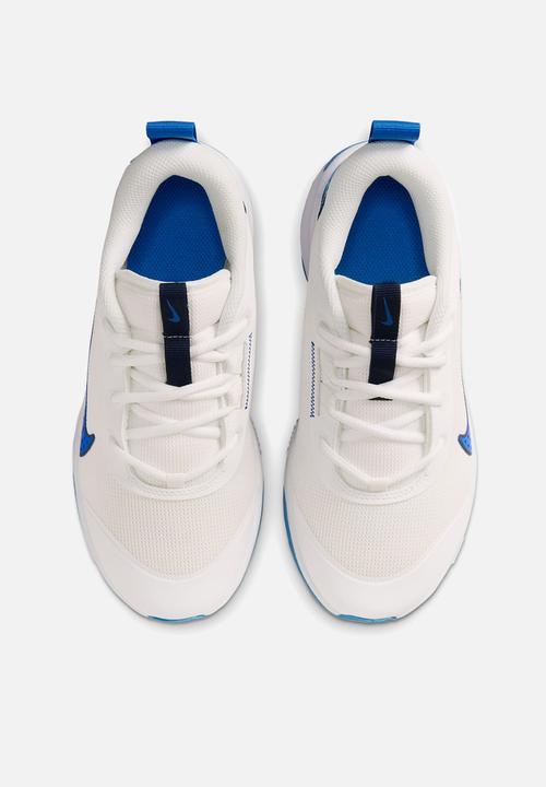 Nike omni multi-court - summit white/game royal-midnight navy