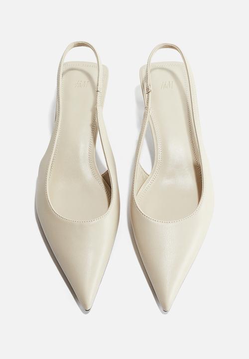 H&M - Kitten-heeled pointed slingbacks - light beige