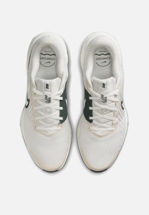 Nike - Nike Run Defy