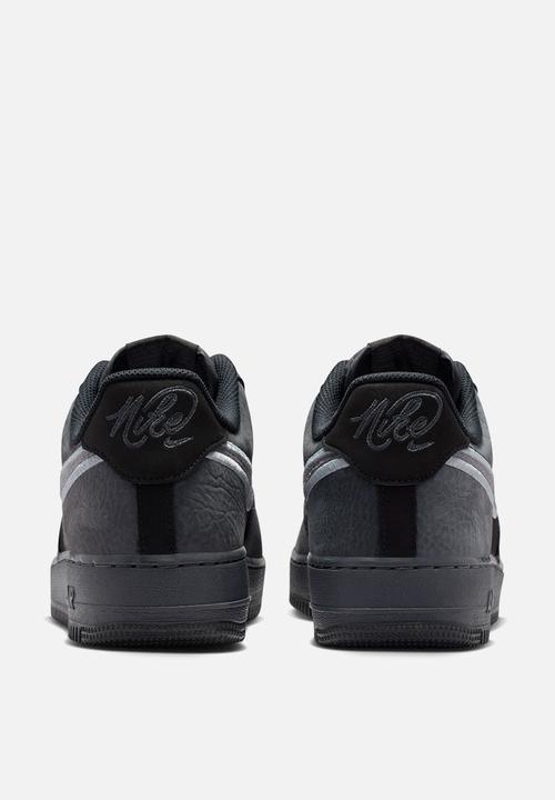 Nike - AIR FORCE 1 '07 LV8