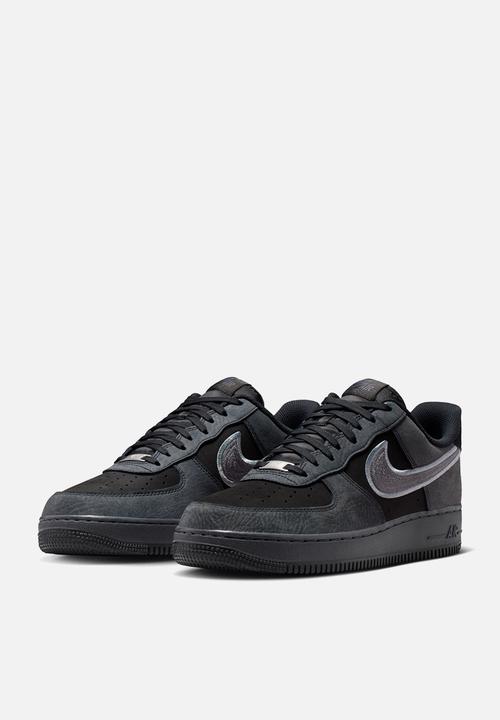 Nike - AIR FORCE 1 '07 LV8