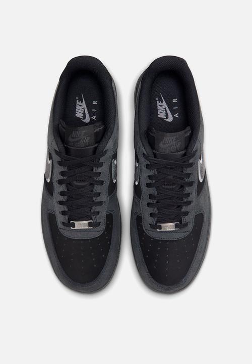 Nike - AIR FORCE 1 '07 LV8