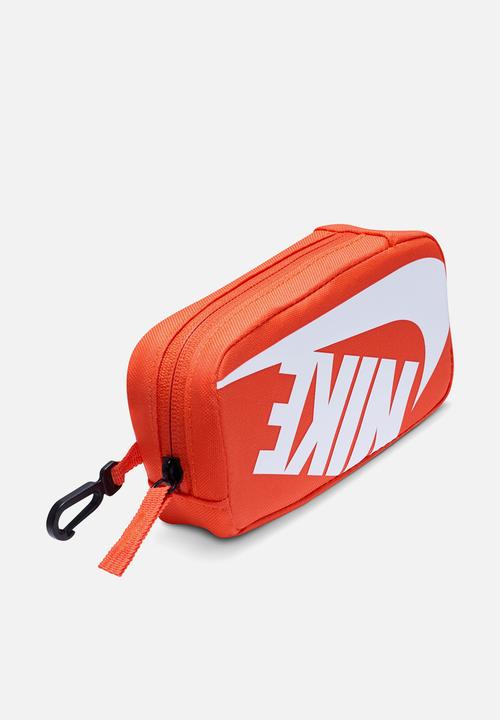 Nike - Nike Elemental