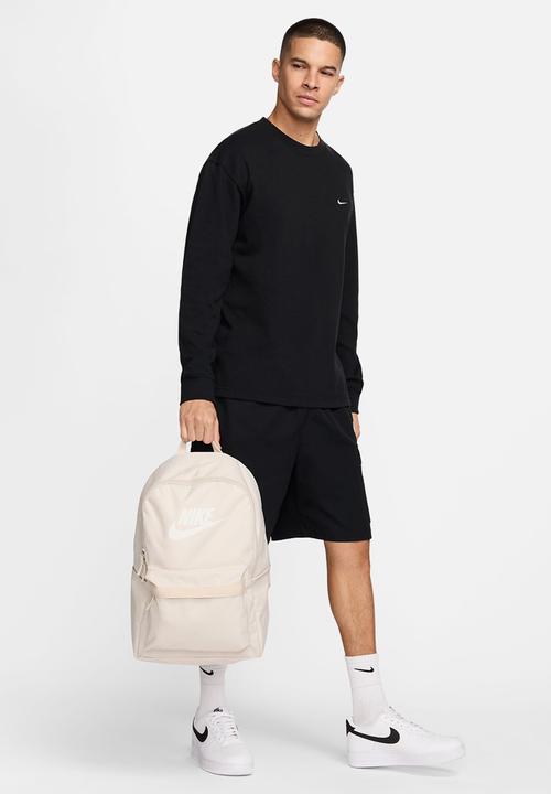 Nike - Nike Heritage Backpack - Orewood Brown & Summit White