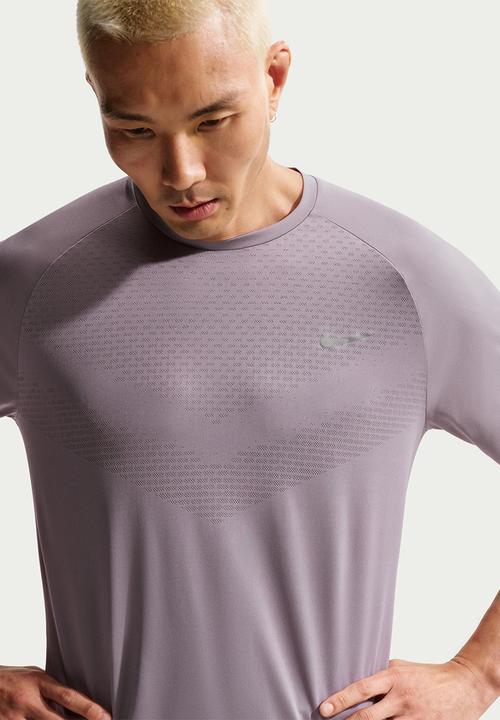 Nike - Dri-FIT ADV STRIDE Short Sleve TOP