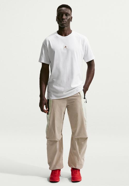 Nike - NSW  LOVE IN AIR Tee - White