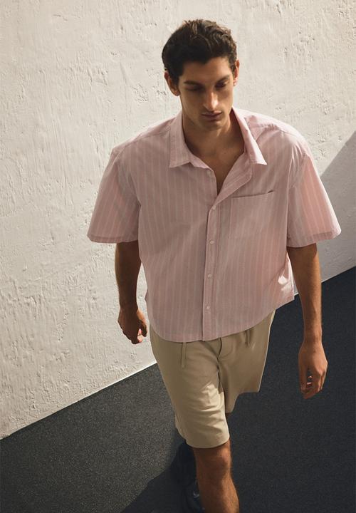 H&M - Regular fit boxy-style poplin shirt - pink striped