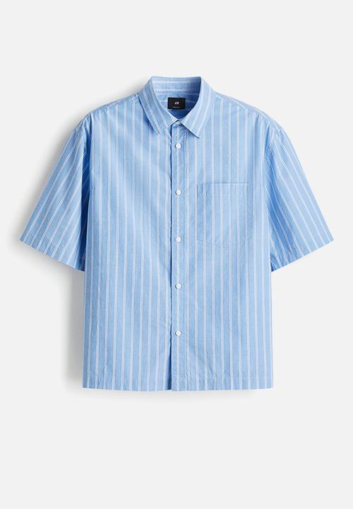 H&M - Regular fit boxy-style poplin shirt - light blue striped