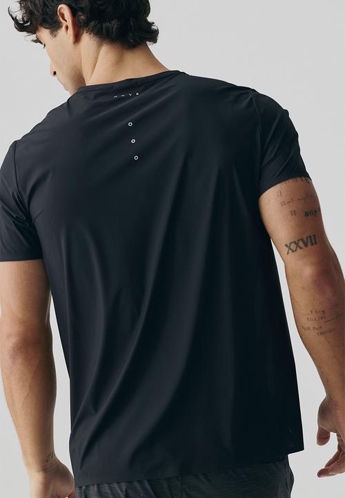 H&M - Regular fit running t-shirt with drymove™ - black
