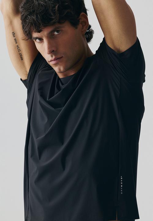 H&M - Regular fit running t-shirt with drymove™ - black