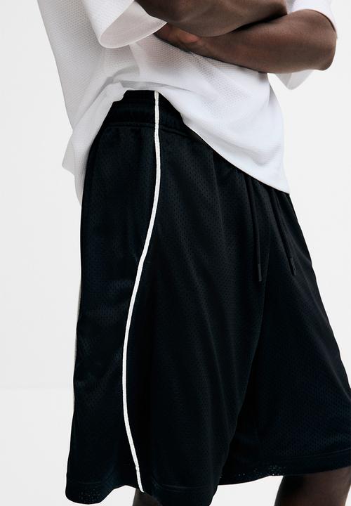 H&M - Relaxed fit mesh shorts - black