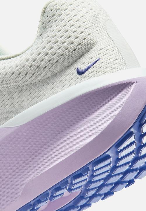 Nike - Nike Winflo 11