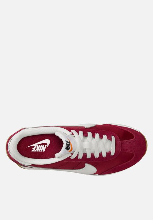 Nike - Nike Pacific