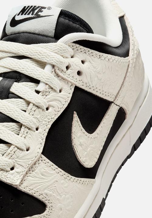 Nike - WMNS NIKE DUNK LOW
