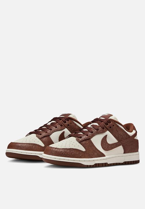 Nike - WMNS NIKE DUNK LOW