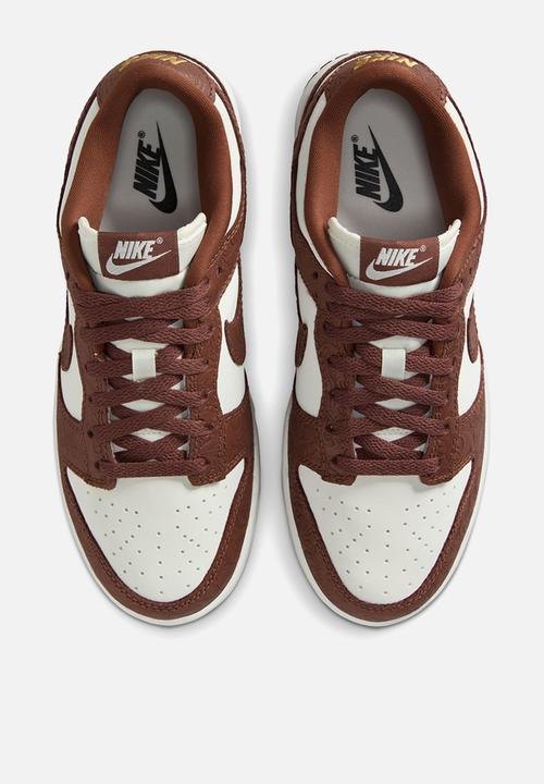 Nike - WMNS NIKE DUNK LOW