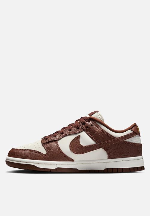 Nike - WMNS NIKE DUNK LOW