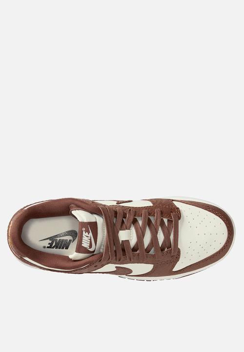 Nike - WMNS NIKE DUNK LOW