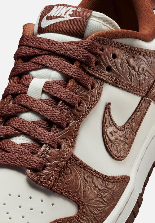 Nike - WMNS NIKE DUNK LOW