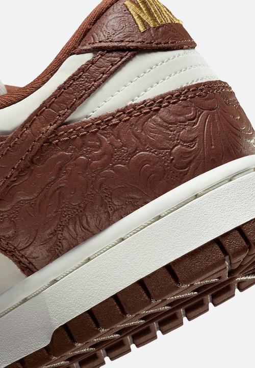 Nike - WMNS NIKE DUNK LOW