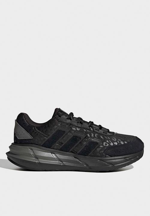 ASTRASTAR - core black/core black/iron met.