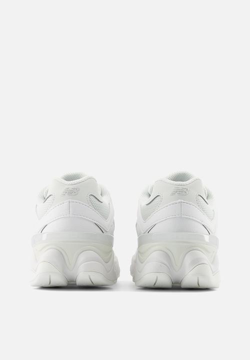 New Balance  - Kids 9060 grade school - off white