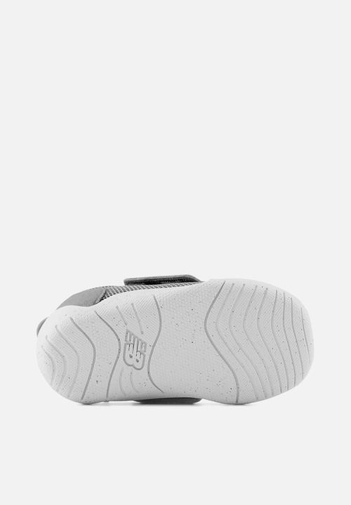 New Balance  - Newb 1st - grey (020)