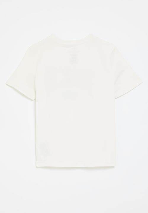 Nike - Nike game day essentials tee - sail